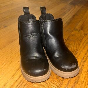 Old Navy Kids Boots, size 9